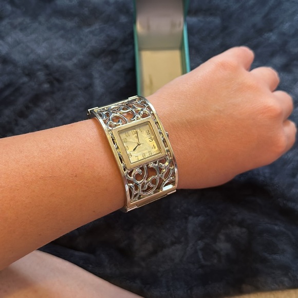 Cato Gold Watch with Ornate Detailing - Picture 3 of 3